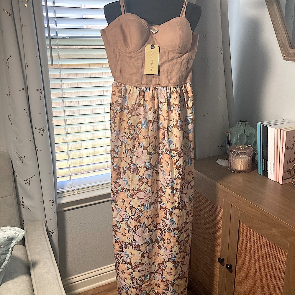 NWT BOG BAND OF THE FREE MAXI SUNDRESS SIZE M BROWN CANVAS TOP WITH FLOWERS